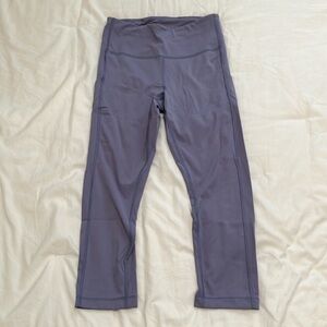 Athleta ultimate capri leggings